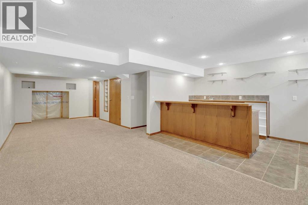 343 Addington Drive, Red Deer, Alberta  T4R 3H7 - Photo 20 - A2288421