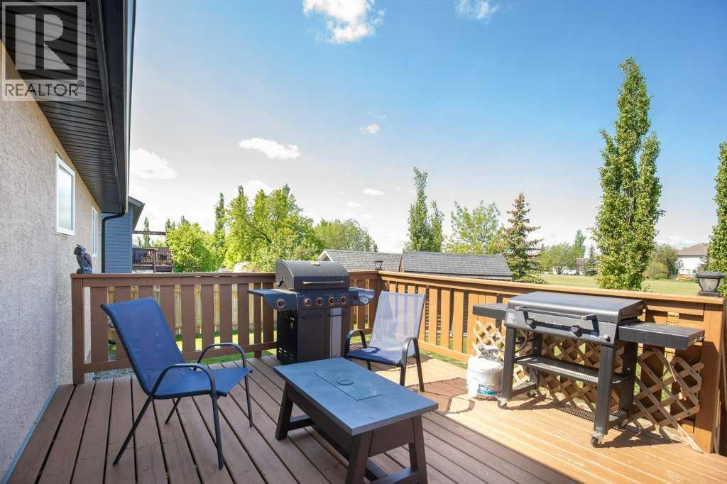 431 Carriage Lane Crossing, Carstairs, Alberta  T0M 0N0 - Photo 6 - A2296251