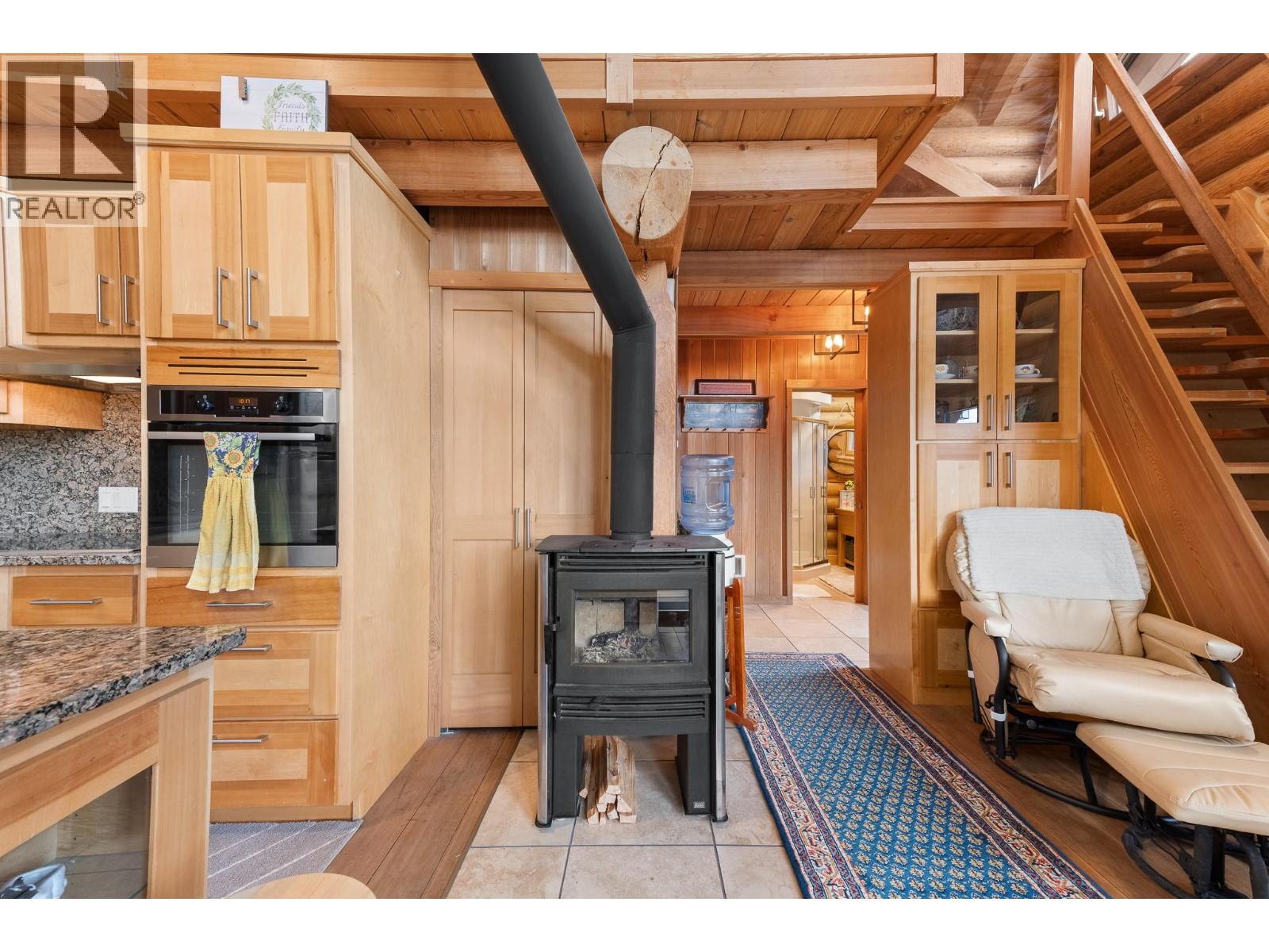 819 & 822 Sinclair Road, Creston, British Columbia  V0B 1G2 - Photo 14 - 10382022