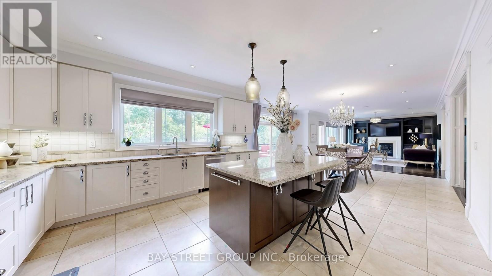 176 Upper Post Road, Vaughan, Ontario  L6A 4J9 - Photo 12 - N13015334