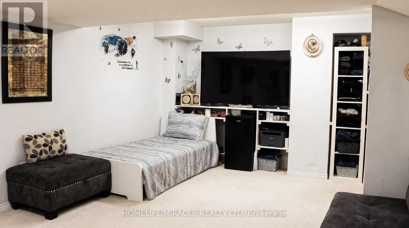 60 Bushmill Circle, Brampton, Ontario  L7A 0K8 - Photo 16 - W13012354