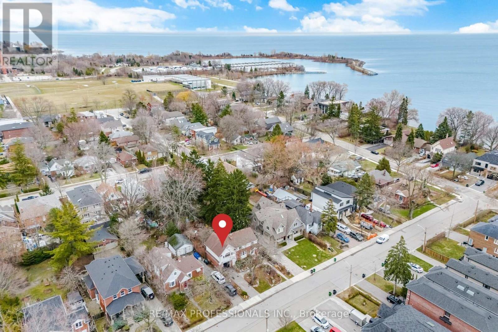 15 Twenty-Seventh Street, Toronto, Ontario  M8W 2X2 - Photo 46 - W12962196