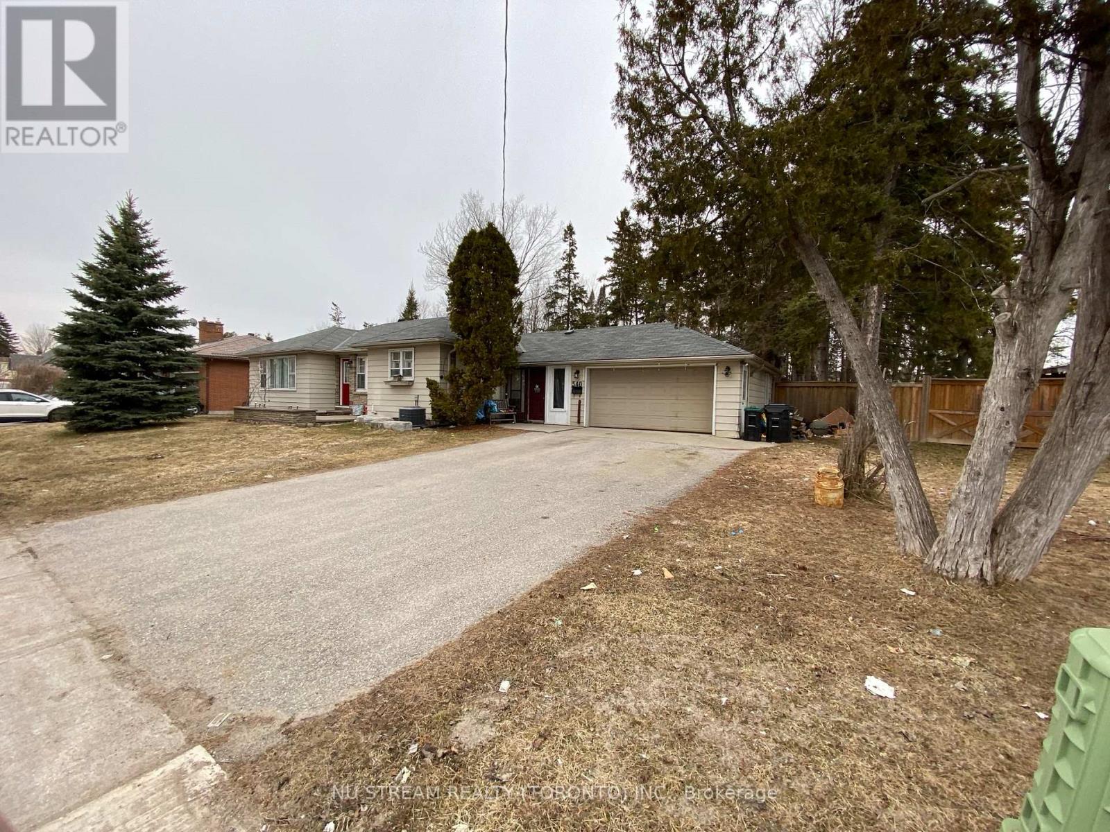 540 Big Bay Point Road, Barrie, Ontario  L4N 3Z5 - Photo 2 - S13015332