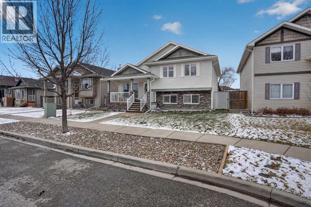 188 Mildred Dobbs Boulevard N, Lethbridge, Alberta  T1H 5M7 - Photo 3 - A2302619