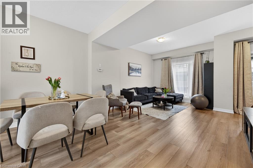 19 Picardy Drive Unit# 13, Hamilton, Ontario  L8J 0M7 - Photo 3 - 40819894