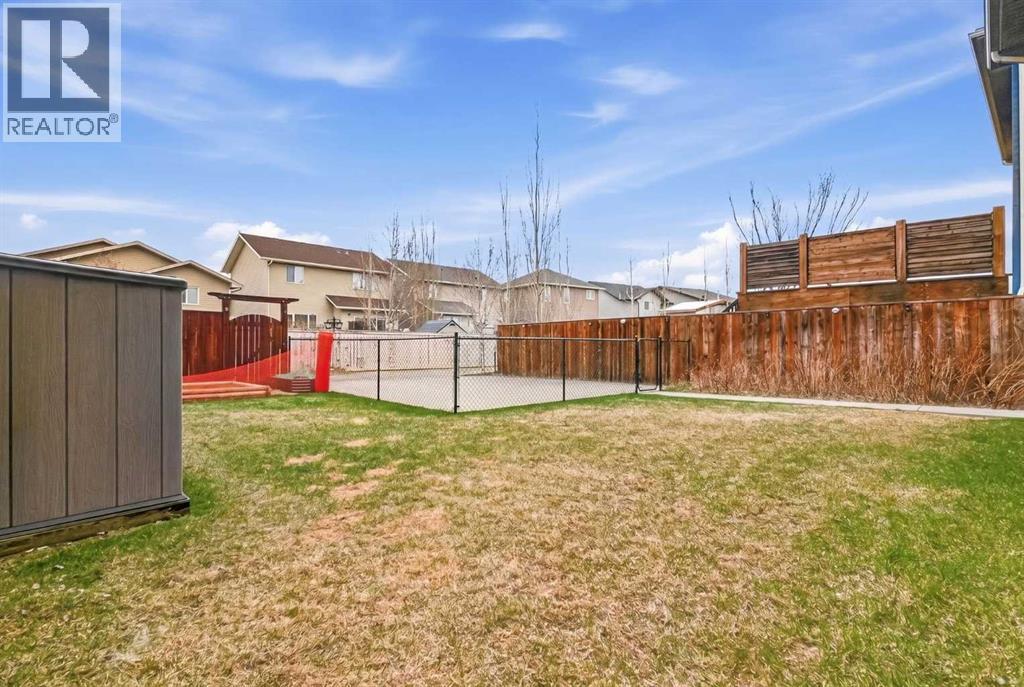 389 Moonlight Way, Lethbridge, Alberta  T1J 5K1 - Photo 5 - A2303101