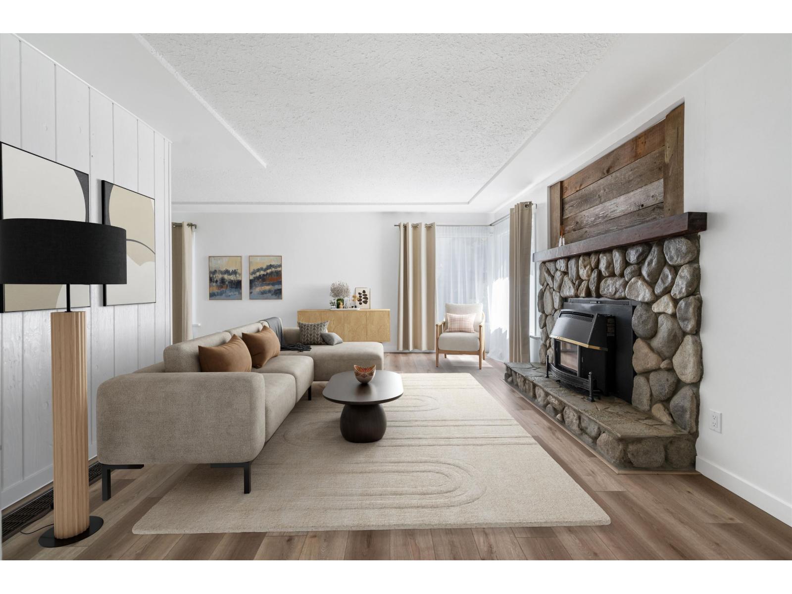 27153 34 Avenue, Langley, British Columbia  V4W 3H4 - Photo 2 - R3113052