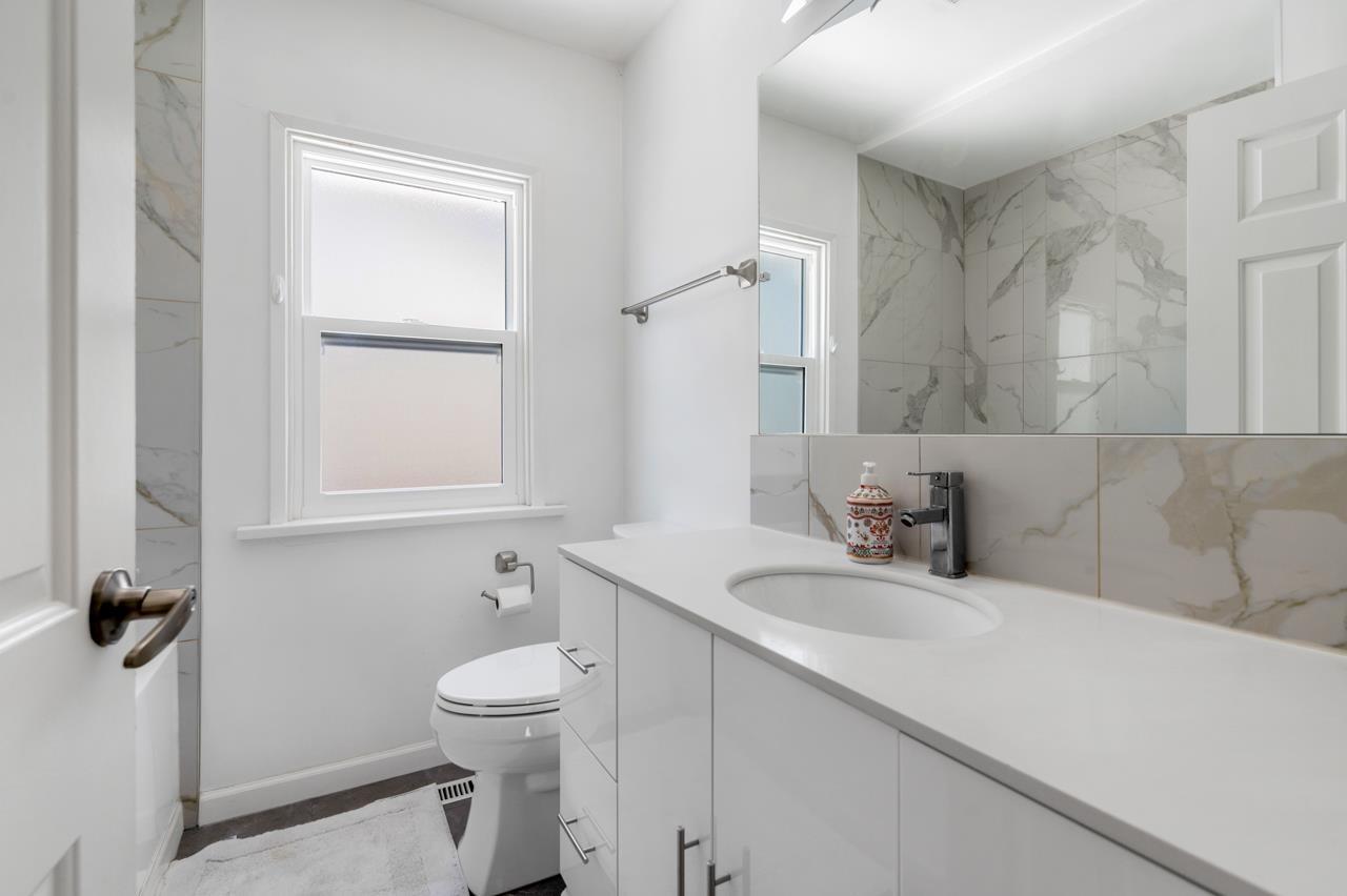 27153 34 Avenue, Langley, British Columbia  V4W 3H4 - Photo 23 - R3113052