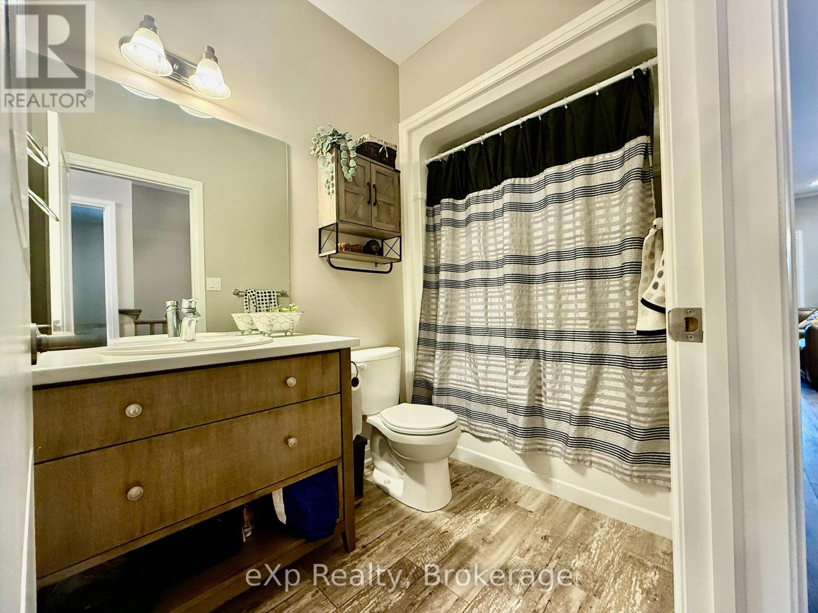 119 Third Street, Brockton, Ontario  N0G 2V0 - Photo 6 - X12602096