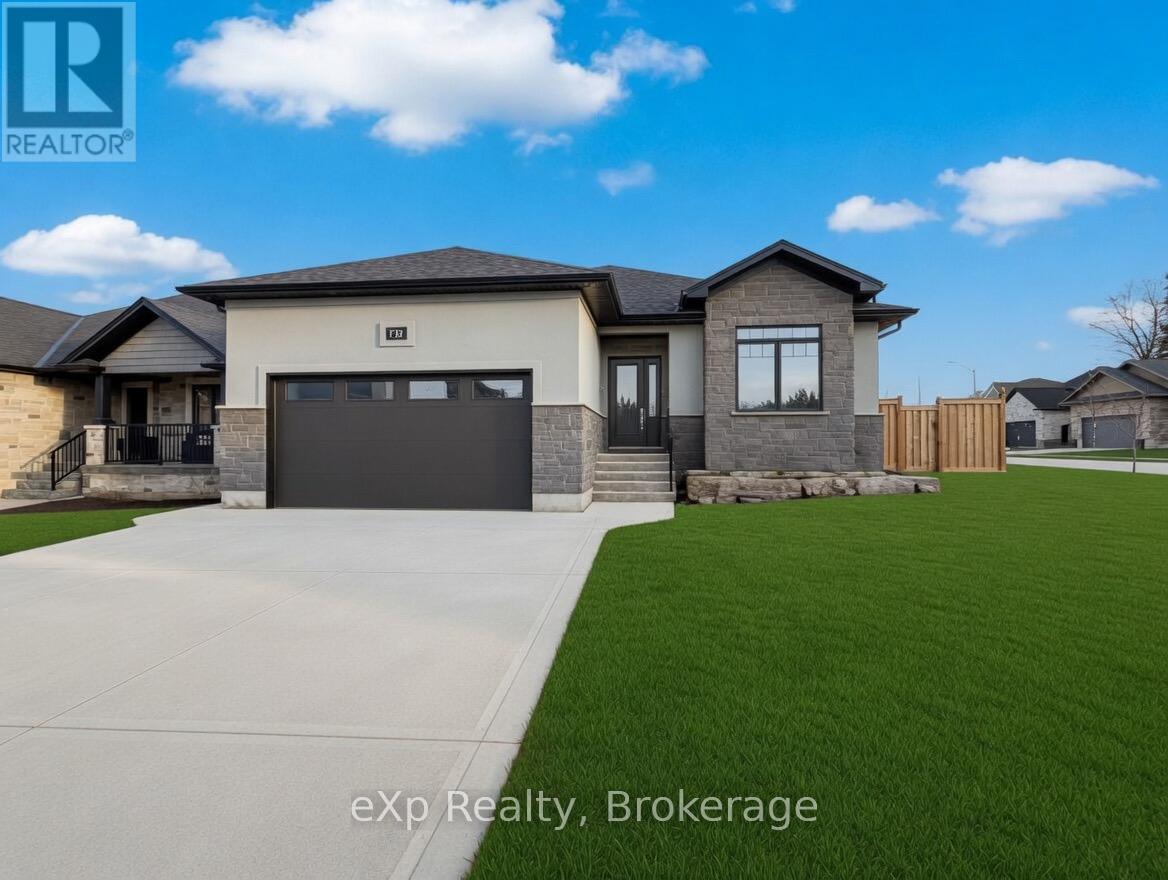 119 Third Street, Brockton, Ontario  N0G 2V0 - Photo 2 - X12602096