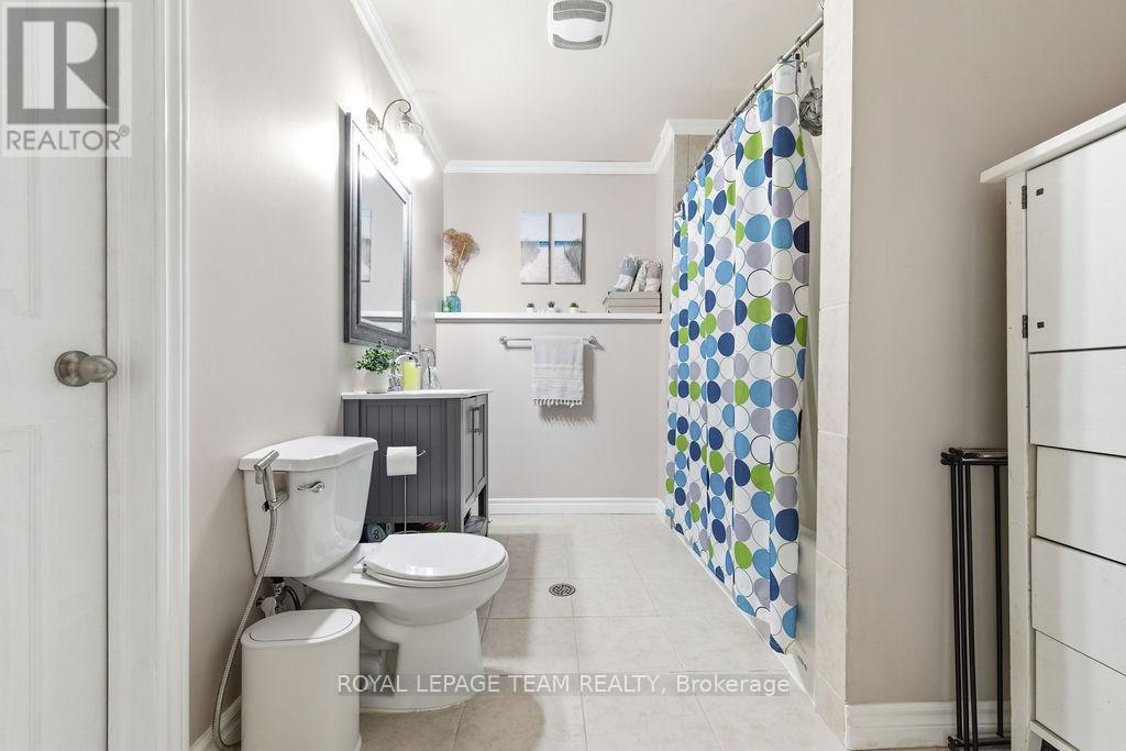 264 Mckenzie Street E, Pembroke, Ontario  K8A 3V7 - Photo 38 - X12933610