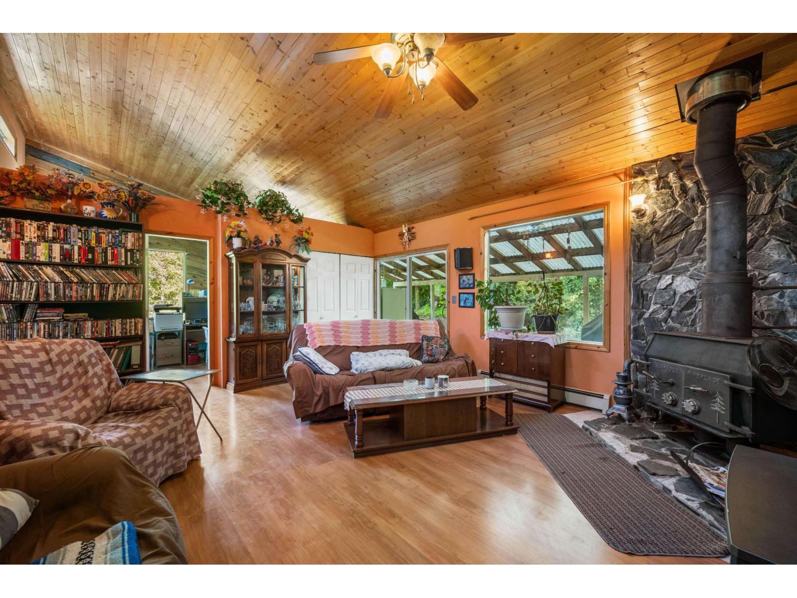 47400 Extrom Road, Ryder Lake, Chilliwack, British Columbia  V2R 4T1 - Photo 10 - R3112920