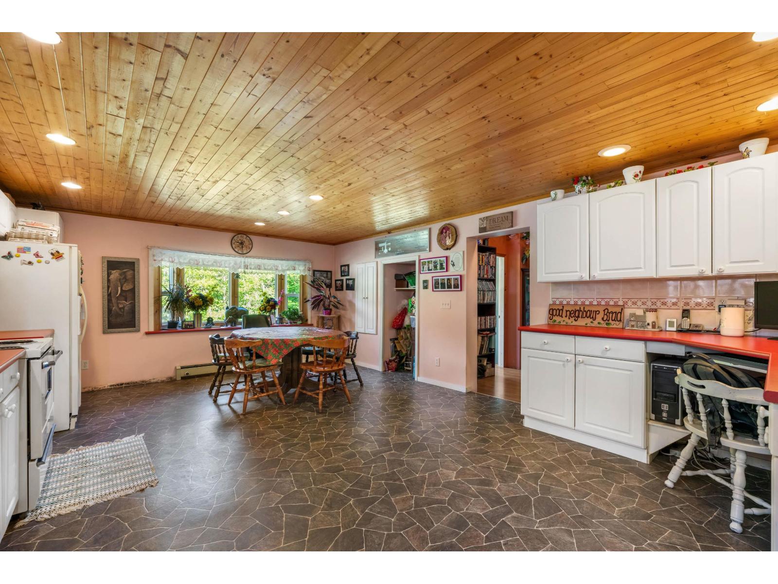 47400 Extrom Road, Ryder Lake, Chilliwack, British Columbia  V2R 4T1 - Photo 13 - R3112920