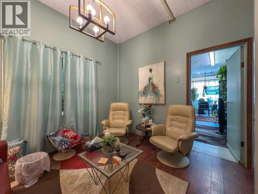 4909, 4911, 4913 50 Street, Rocky Mountain House, Alberta  T4T 1A6 - Photo 9 - A2253645