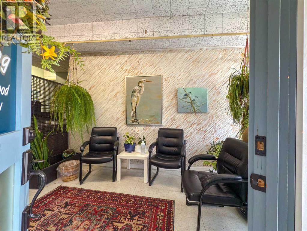 4909, 4911, 4913 50 Street, Rocky Mountain House, Alberta  T4T 1A6 - Photo 4 - A2253645