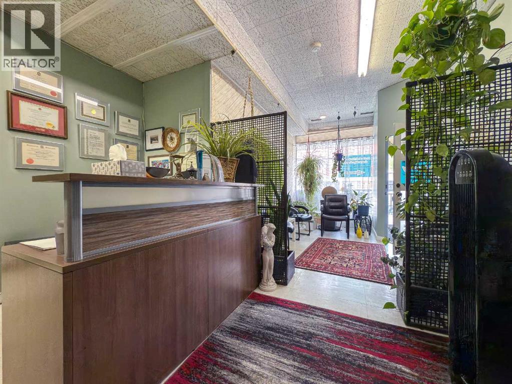 4909, 4911, 4913 50 Street, Rocky Mountain House, Alberta  T4T 1A6 - Photo 6 - A2253645