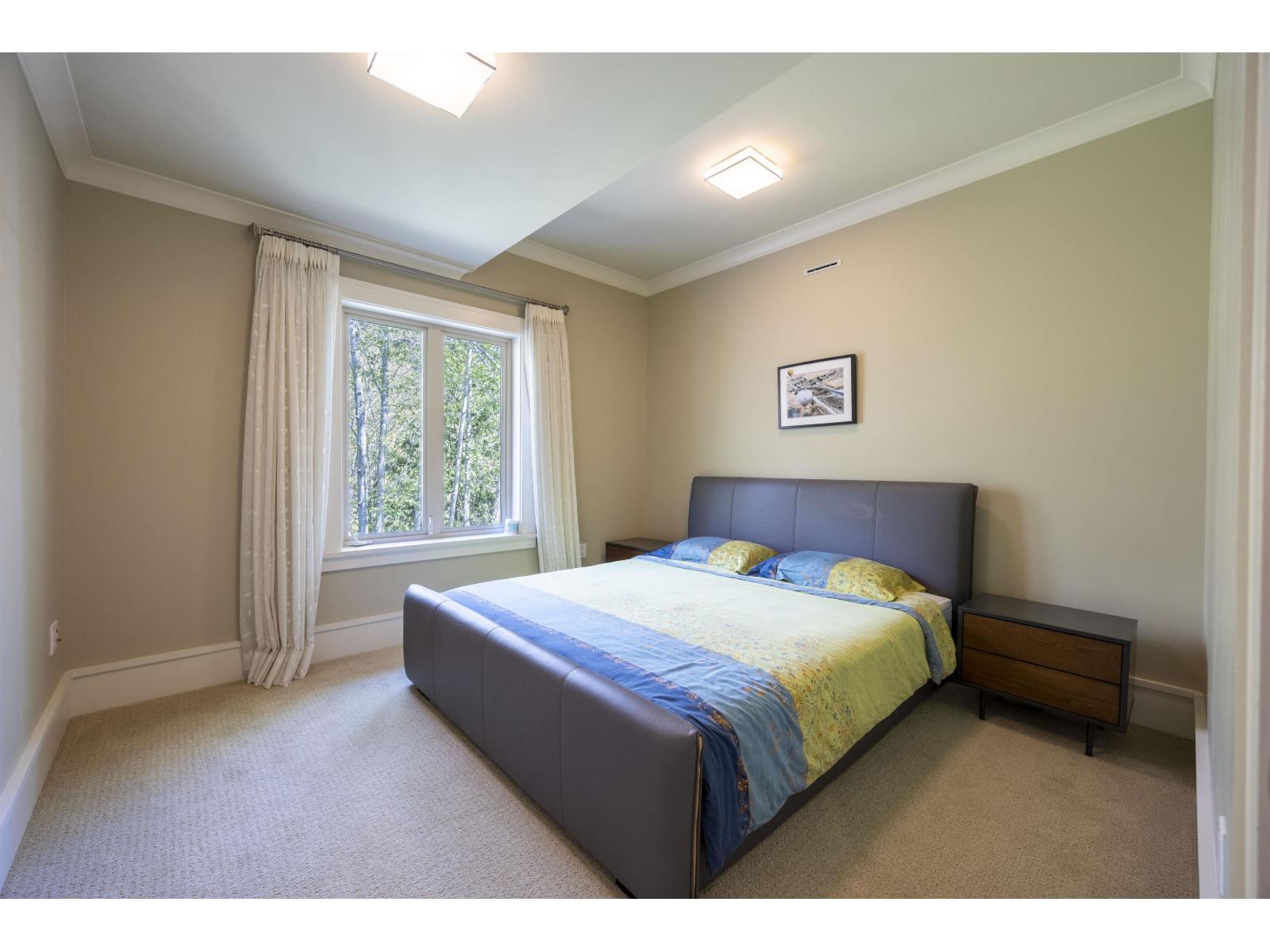 14533 Magdalen Avenue, White Rock, British Columbia  V4B 2X5 - Photo 30 - R3112191