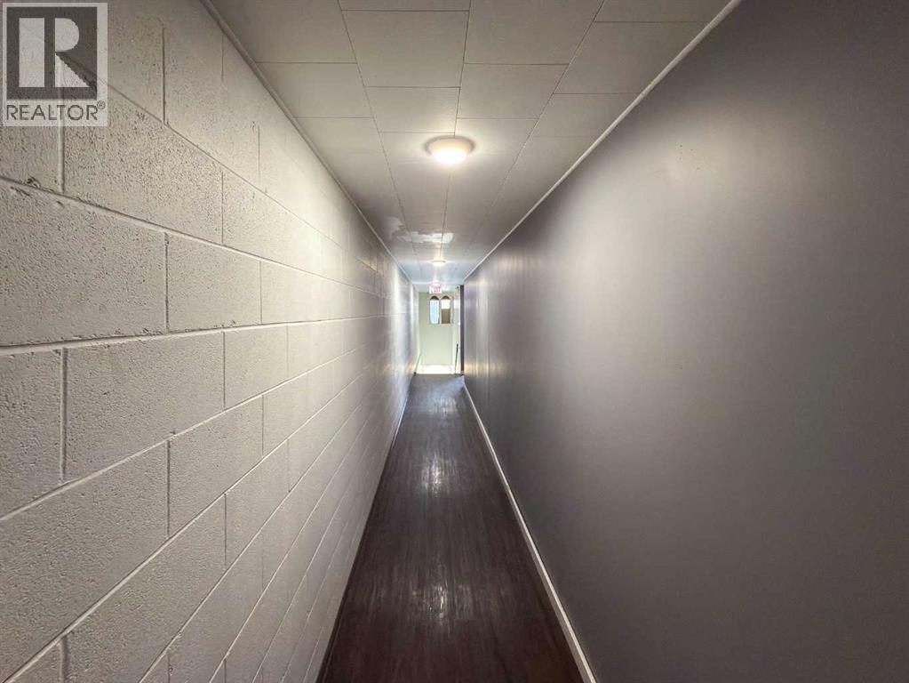 4909, 4911, 4913 50 Street, Rocky Mountain House, Alberta  T4T 1A6 - Photo 33 - A2253645