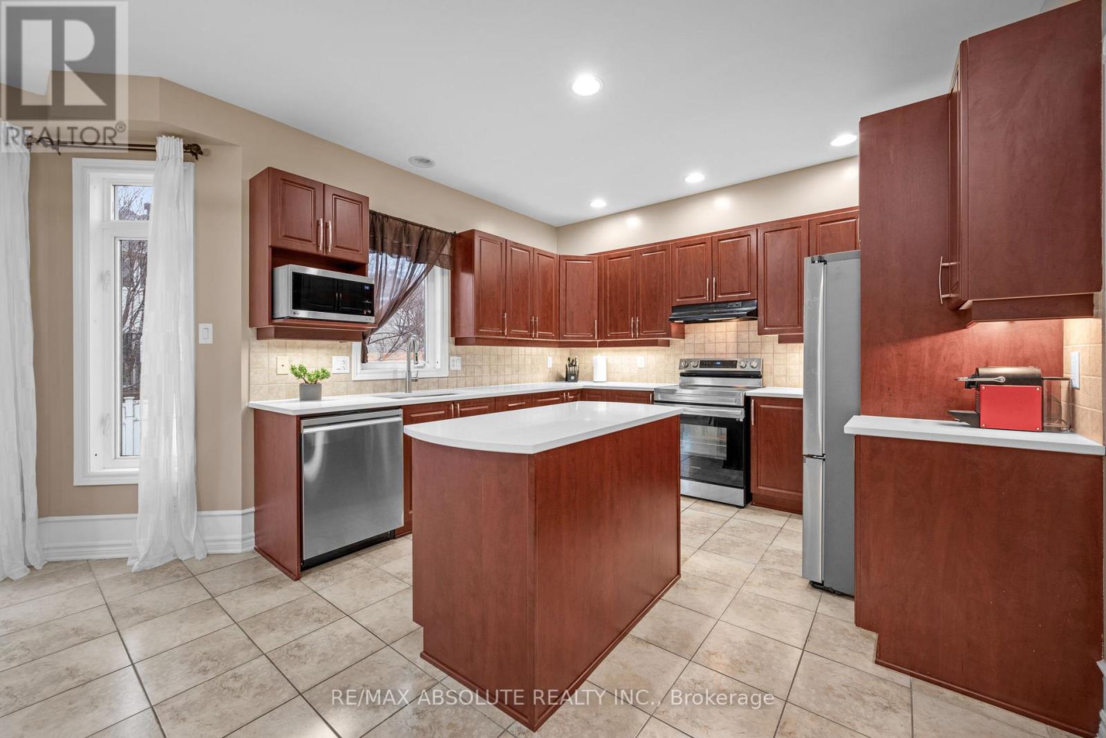 70 Cedar Valley Drive, Ottawa, Ontario  K2M 3A3 - Photo 12 - X13015360