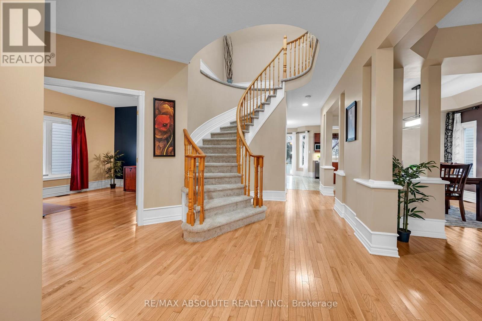 70 Cedar Valley Drive, Ottawa, Ontario  K2M 3A3 - Photo 5 - X13015360