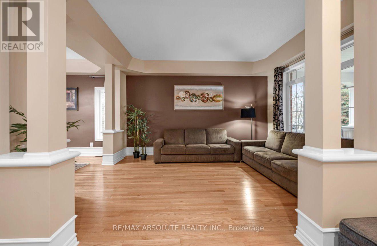 70 Cedar Valley Drive, Ottawa, Ontario  K2M 3A3 - Photo 8 - X13015360