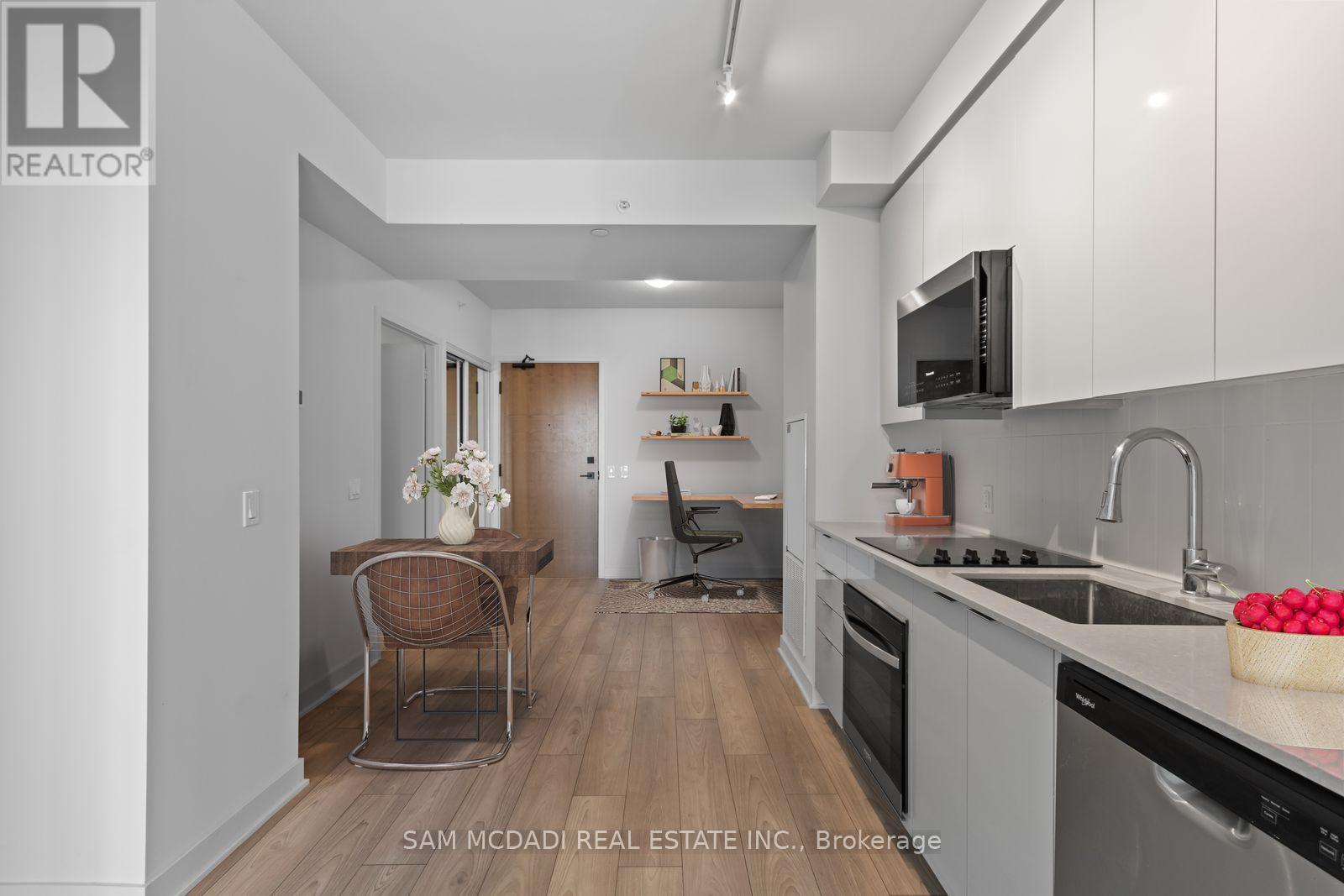 3704 - 2920 Highway 7 Highway, Vaughan, Ontario  L4K 0P4 - Photo 19 - N13012166