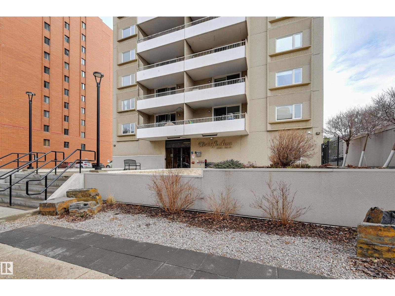 #1202 9909 110 St Nw Nw, Edmonton, Alberta  T5K 2E5 - Photo 2 - E4482999