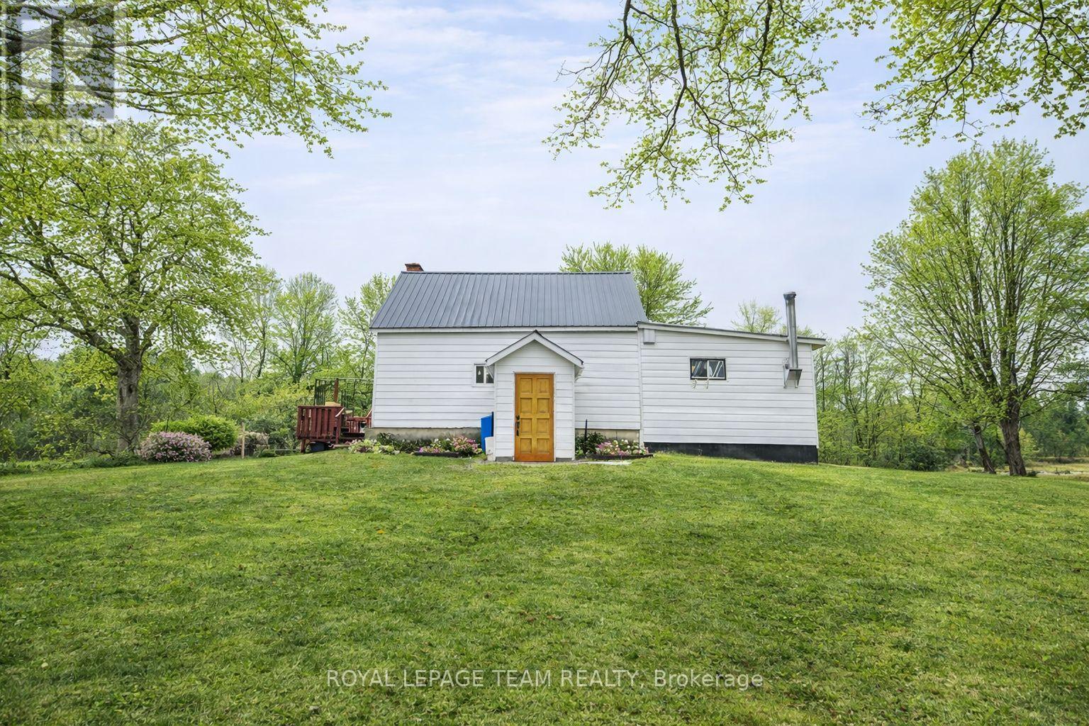 1448 Perrault Road, Bonnechere Valley, Ontario  K0J 1T0 - Photo 35 - X12389342