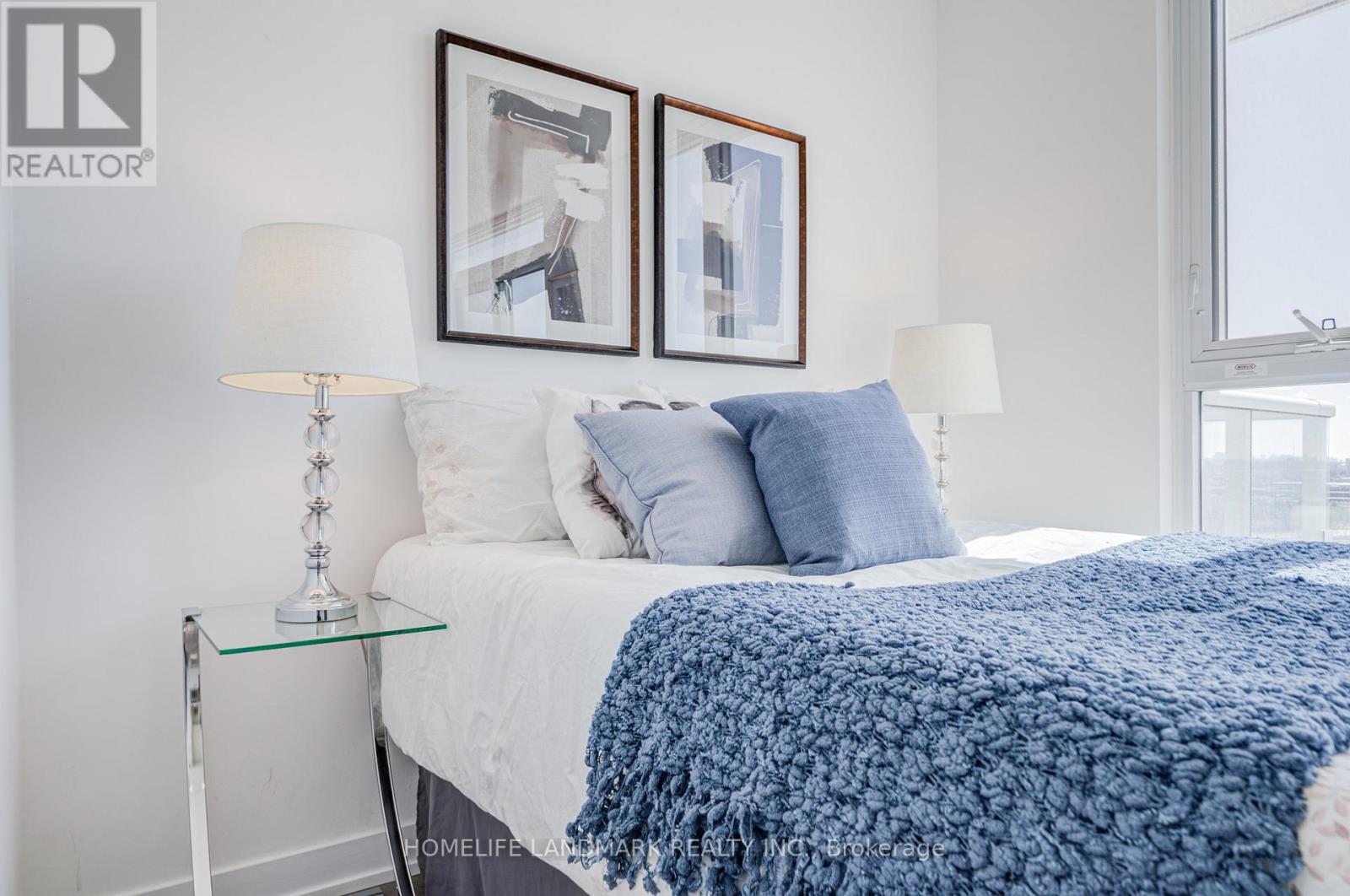 1903 - 38 Honeycrisp Crescent, Vaughan, Ontario  L4K 5Z8 - Photo 34 - N13015362