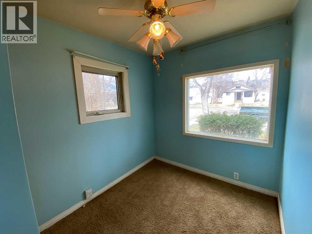 65 3 Street Nw, Medicine Hat, Alberta  T1A 6K4 - Photo 7 - A2302162