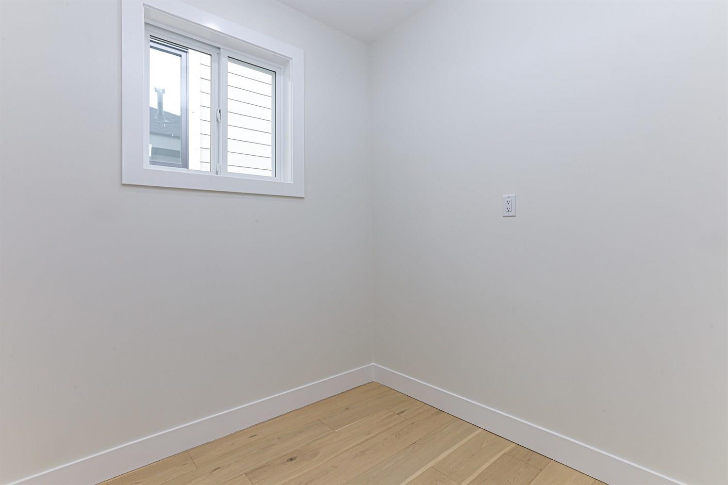 6914 204a Street, Langley, British Columbia  V2Y 1R2 - Photo 30 - R3098965