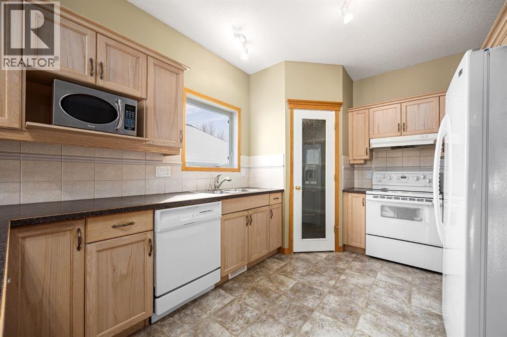 35 Scimitar Heath Nw, Calgary, Alberta  T3L 2E1 - Photo 10 - A2297330