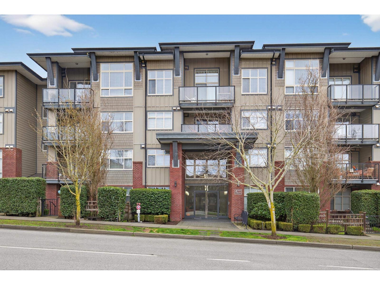 101 19201 66a Avenue, Surrey, British Columbia  V4N 6N7 - Photo 2 - R3101535