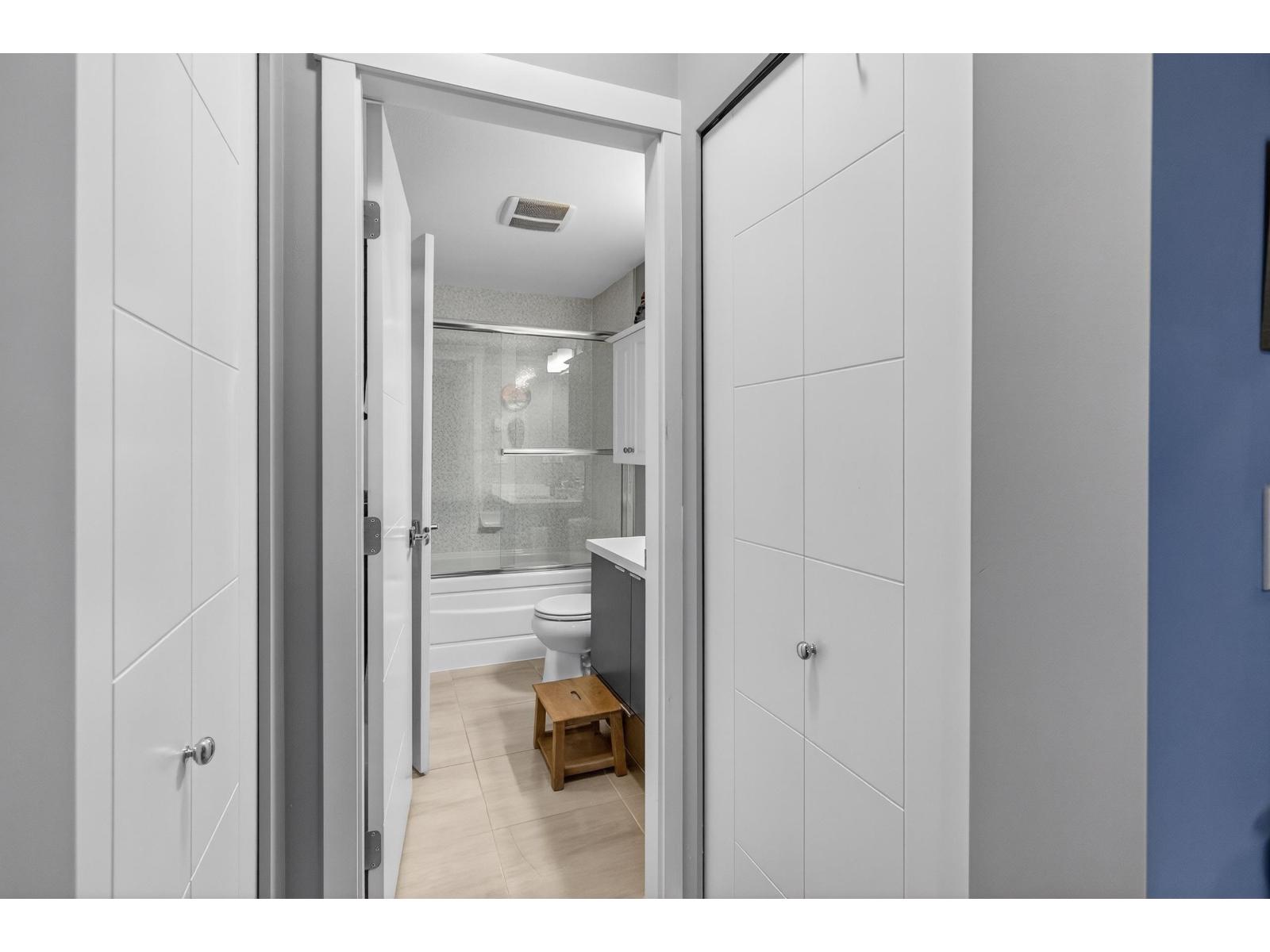 101 19201 66a Avenue, Surrey, British Columbia  V4N 6N7 - Photo 27 - R3101535