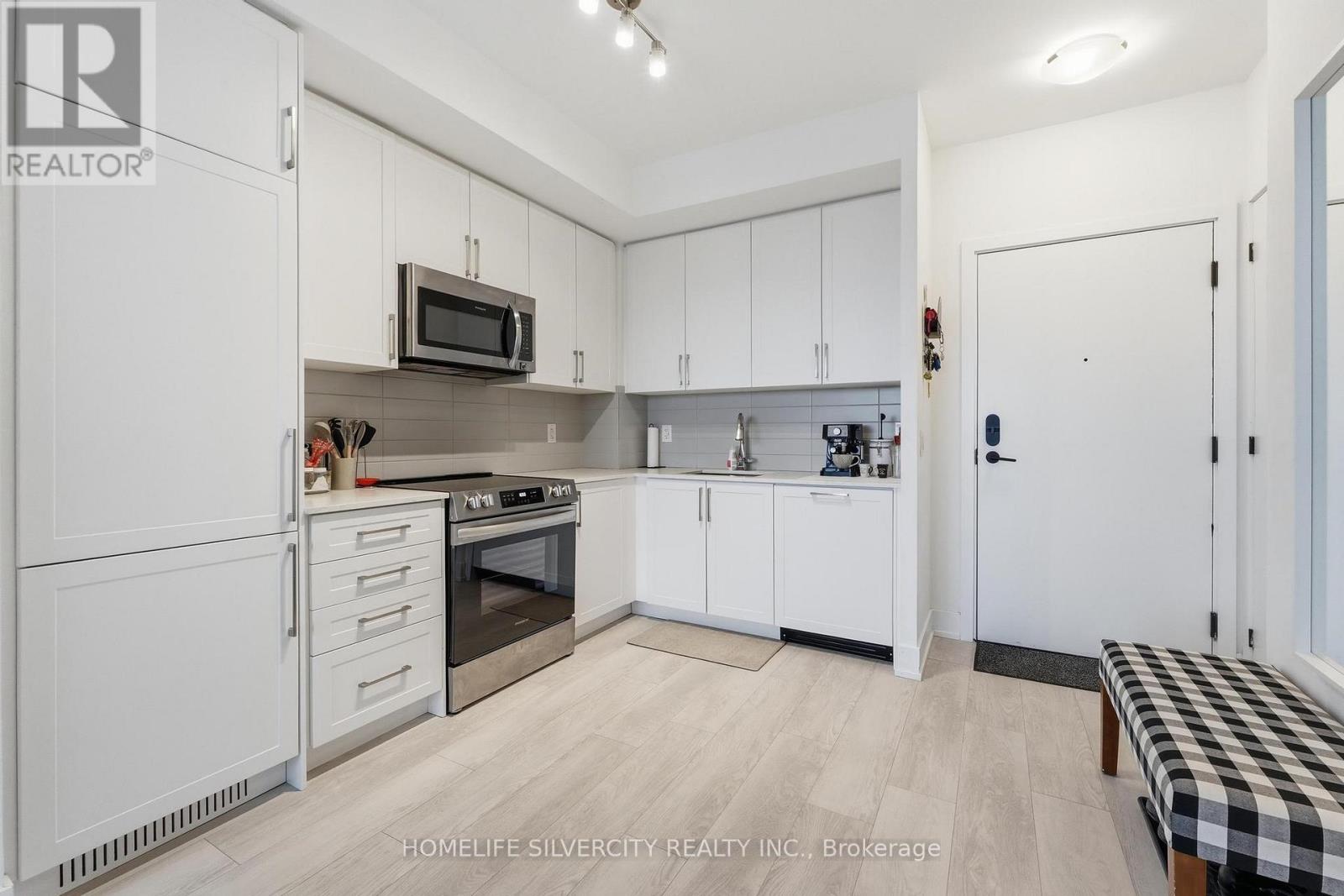 533 - 2450 Old Bronte Road, Oakville, Ontario  L6M 5P6 - Photo 4 - W13015350