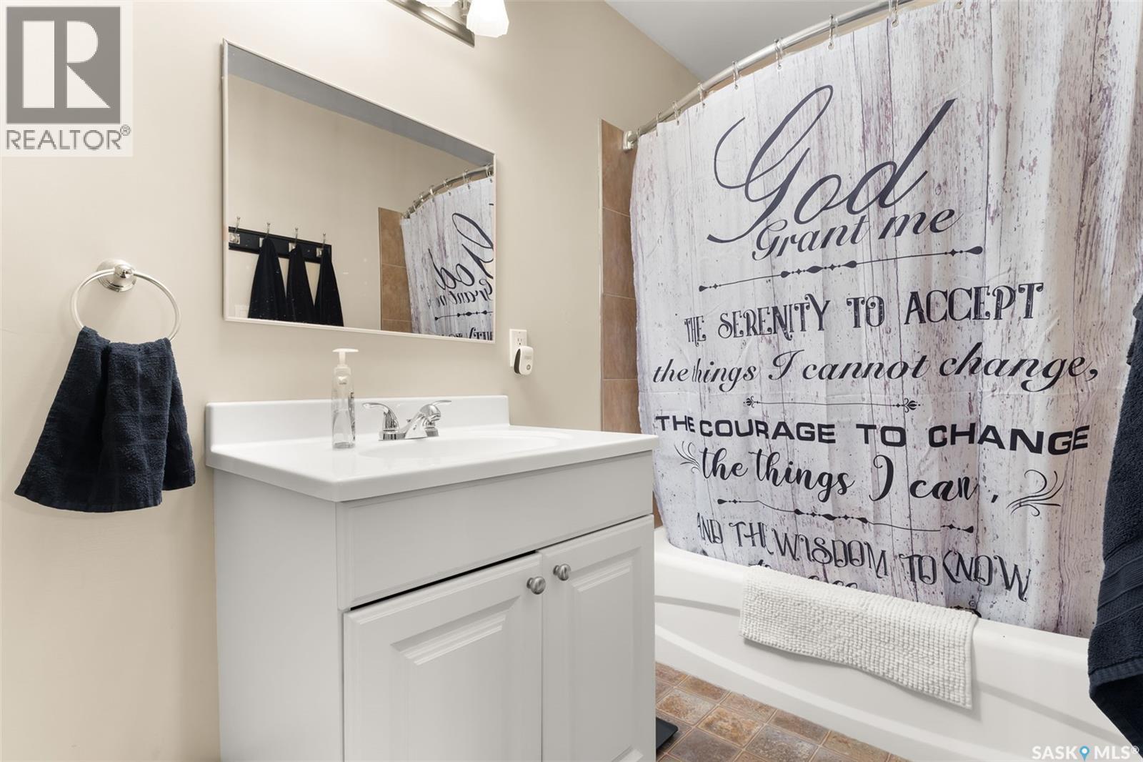 2353 Reynolds Street, Regina, Saskatchewan  S4N 3N6 - Photo 15 - SK033306