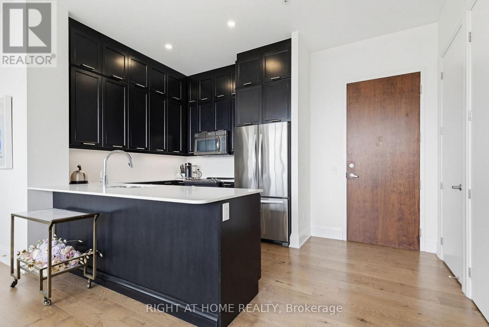 Ph08 - 2480 Prince Michael Drive, Oakville, Ontario  L6H 0H1 - Photo 13 - W13015038