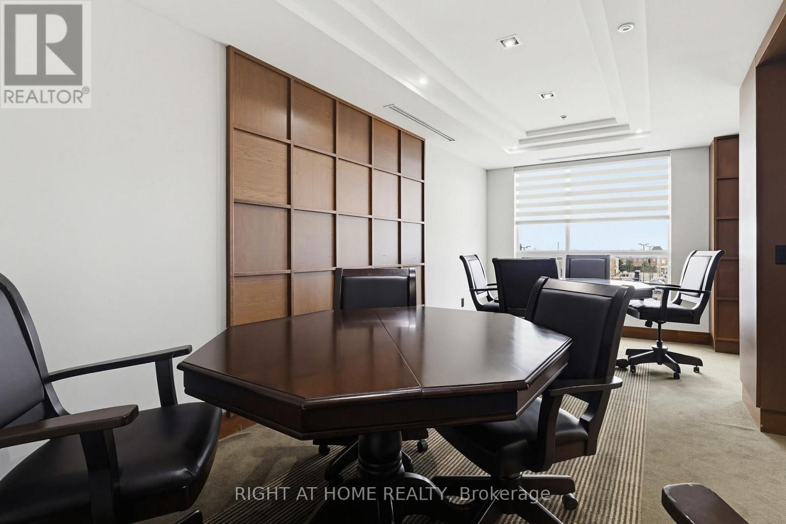 Ph08 - 2480 Prince Michael Drive, Oakville, Ontario  L6H 0H1 - Photo 35 - W13015038