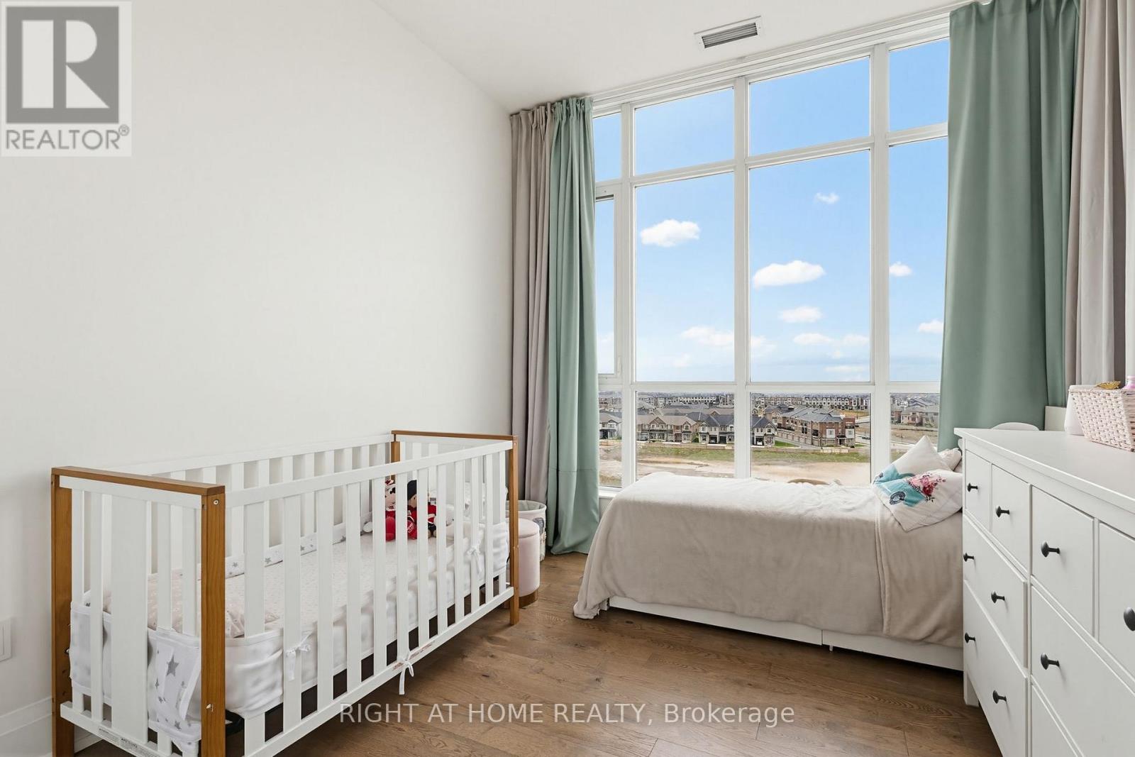 Ph08 - 2480 Prince Michael Drive, Oakville, Ontario  L6H 0H1 - Photo 24 - W13015038