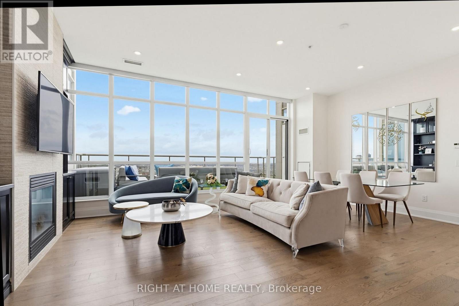 Ph08 - 2480 Prince Michael Drive, Oakville, Ontario  L6H 0H1 - Photo 4 - W13015038