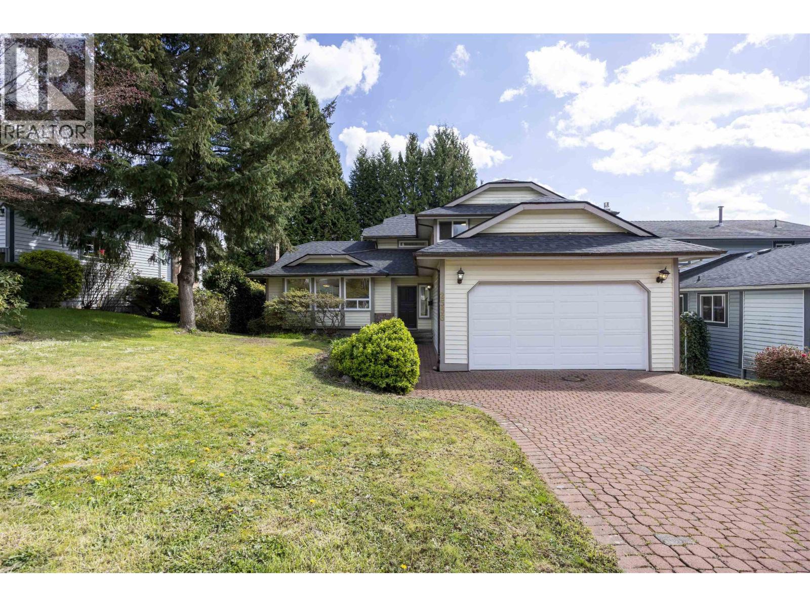 2556 TRILLIUM PLACE, Coquitlam, British Columbia
