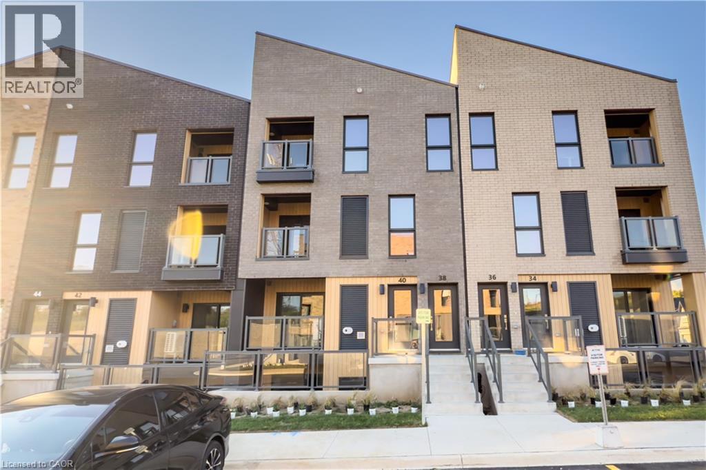 38 URBANE Boulevard, Kitchener, Ontario