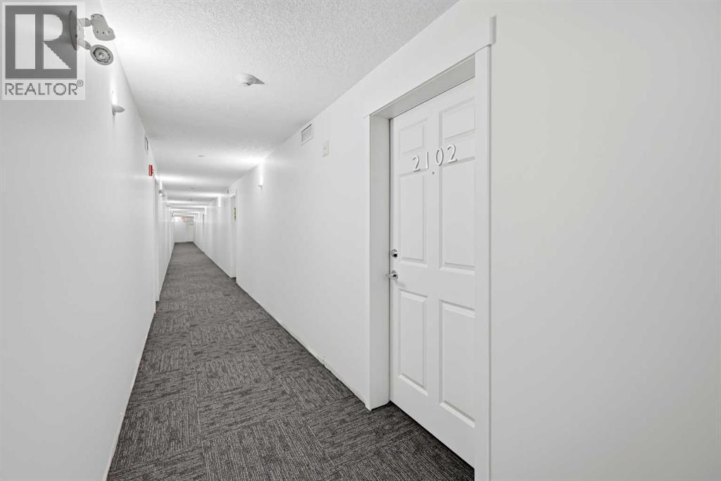 2102, 279 Copperpond Common Se, Calgary, Alberta  T2Z 0S4 - Photo 5 - A2299854