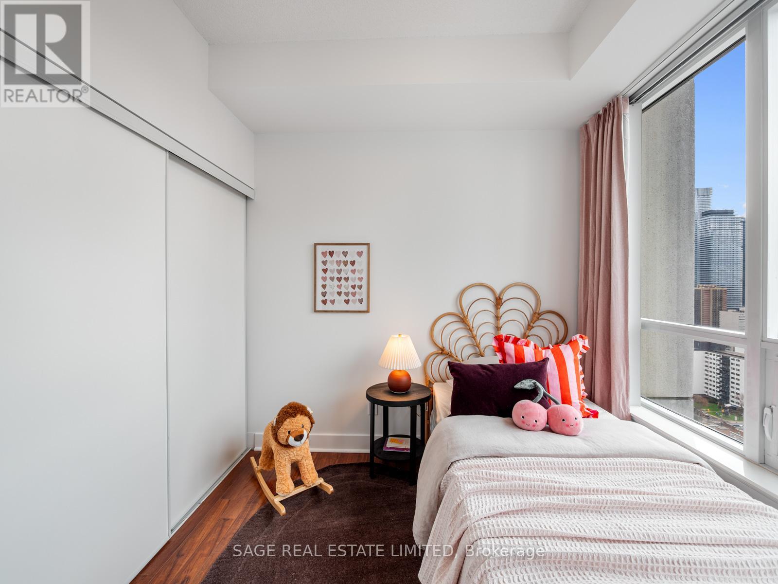 2804 - 120 Homewood Avenue, Toronto, Ontario  M4Y 2J3 - Photo 26 - C13015322