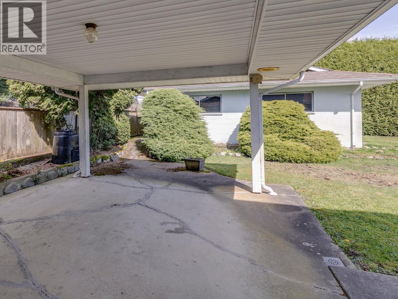 1615 Cornell Avenue, Coquitlam, British Columbia  V3J 3A2 - Photo 12 - R3112961