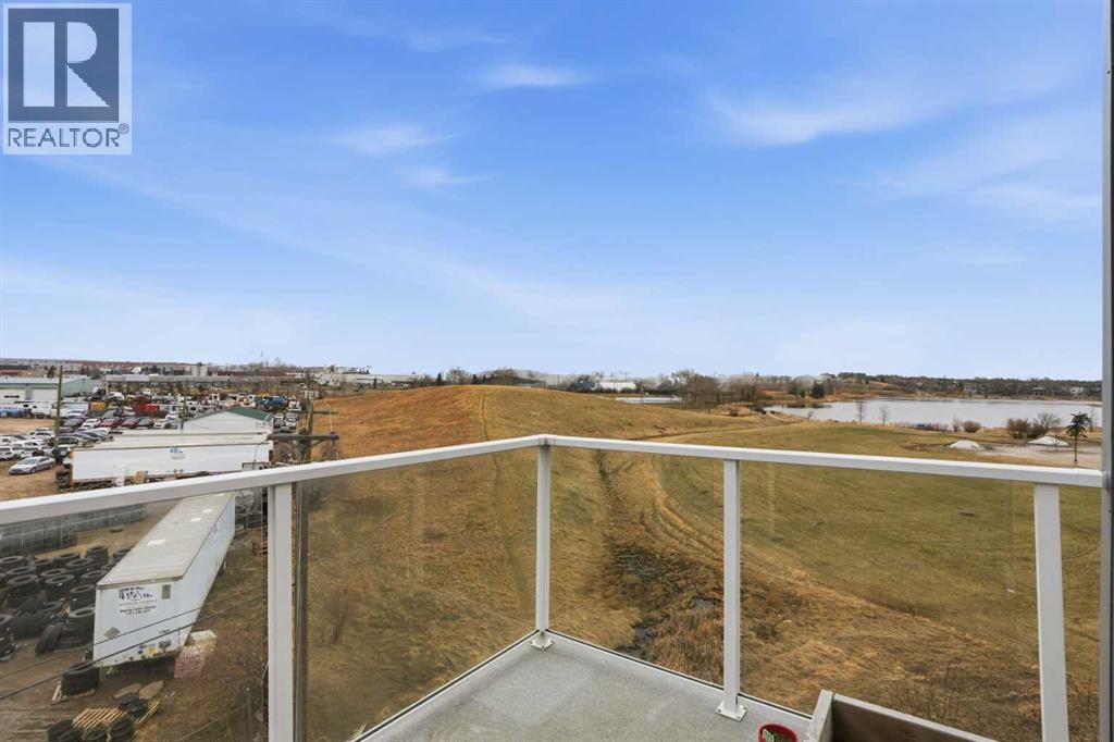 2414, 604 East Lake Boulevard Ne, Airdrie, Alberta  T4A 0G6 - Photo 20 - A2302521