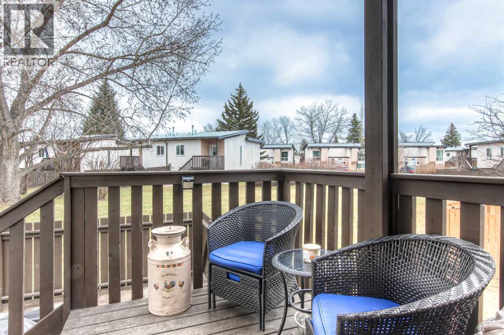 172 Oaktree Lane Sw, Calgary, Alberta  T2V 4E4 - Photo 20 - A2302781