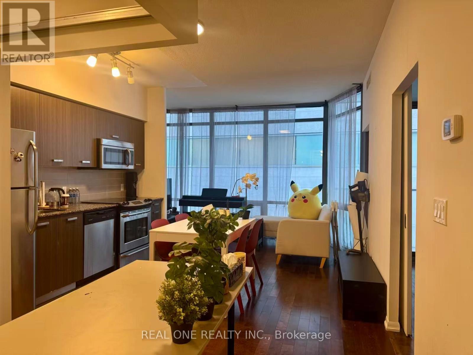 602 - 832 Bay Street, Toronto, Ontario  M5S 1Z6 - Photo 4 - C13015368