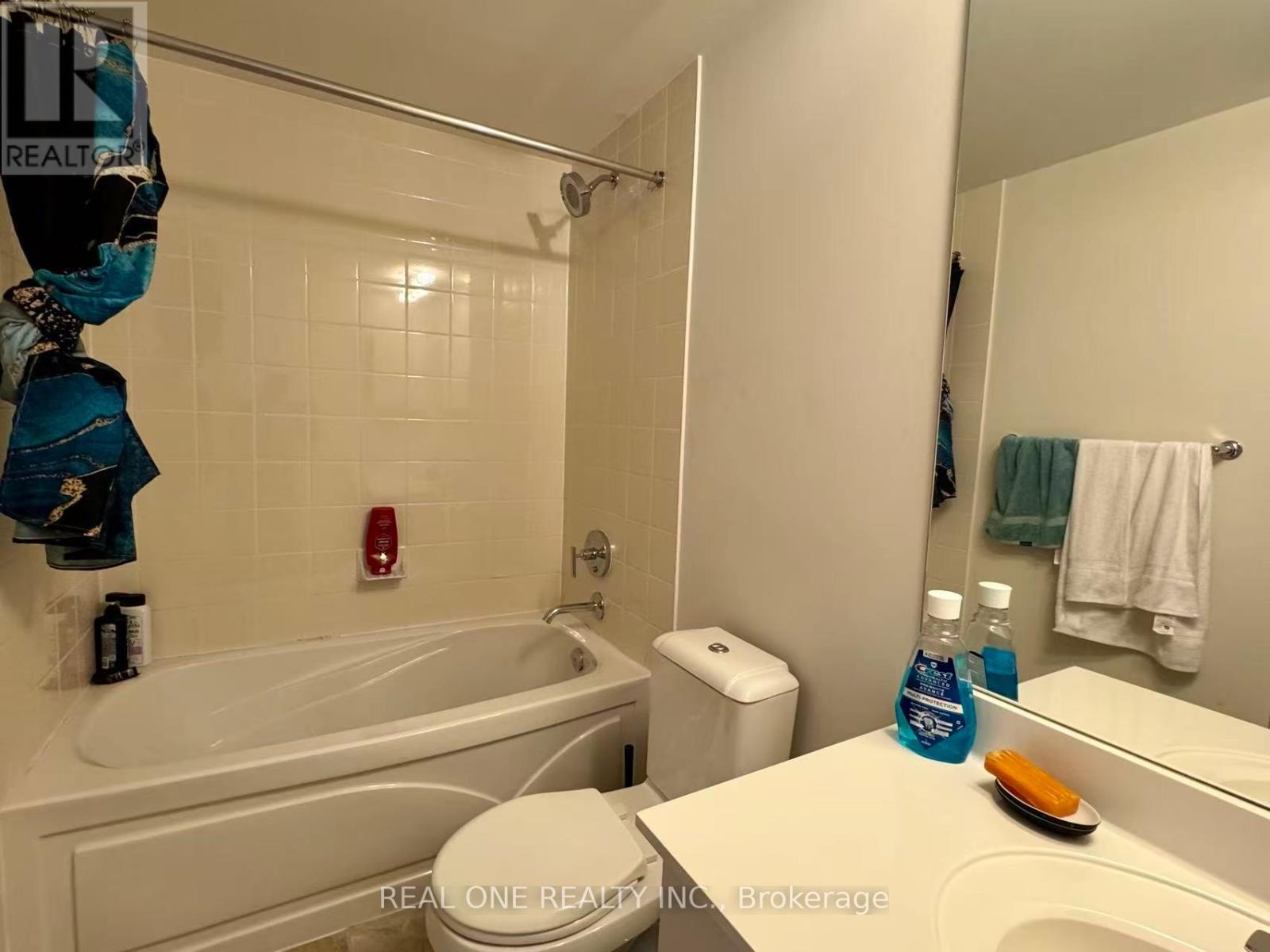 602 - 832 Bay Street, Toronto, Ontario  M5S 1Z6 - Photo 7 - C13015368