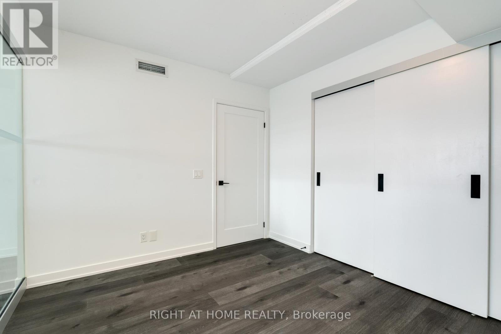 518 - 897 College Street W, Toronto, Ontario  M6H 2C2 - Photo 11 - C13015384